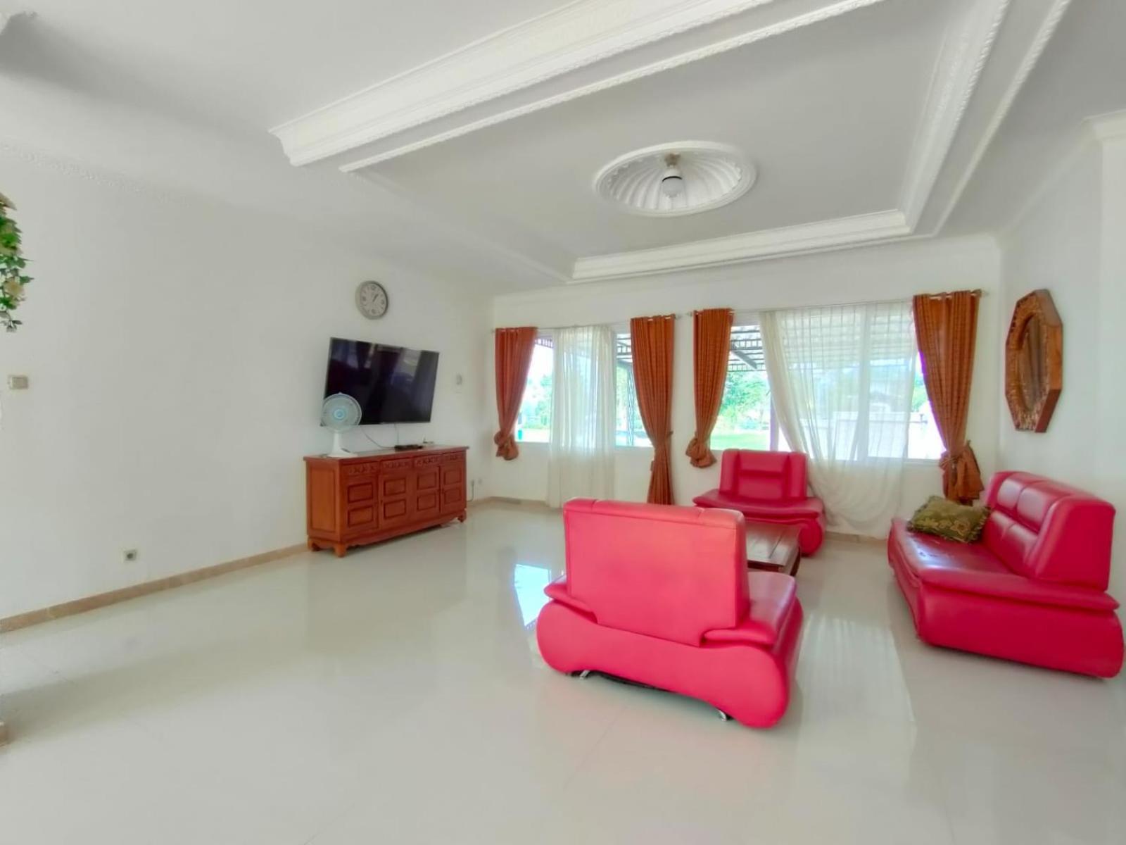 Villa Puncak Resort Gunung Agung Cikundul Exterior photo